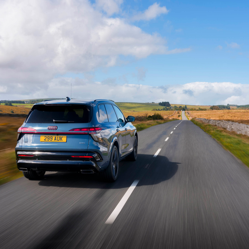 2027 Audi Q7 4M UK Version Rear View