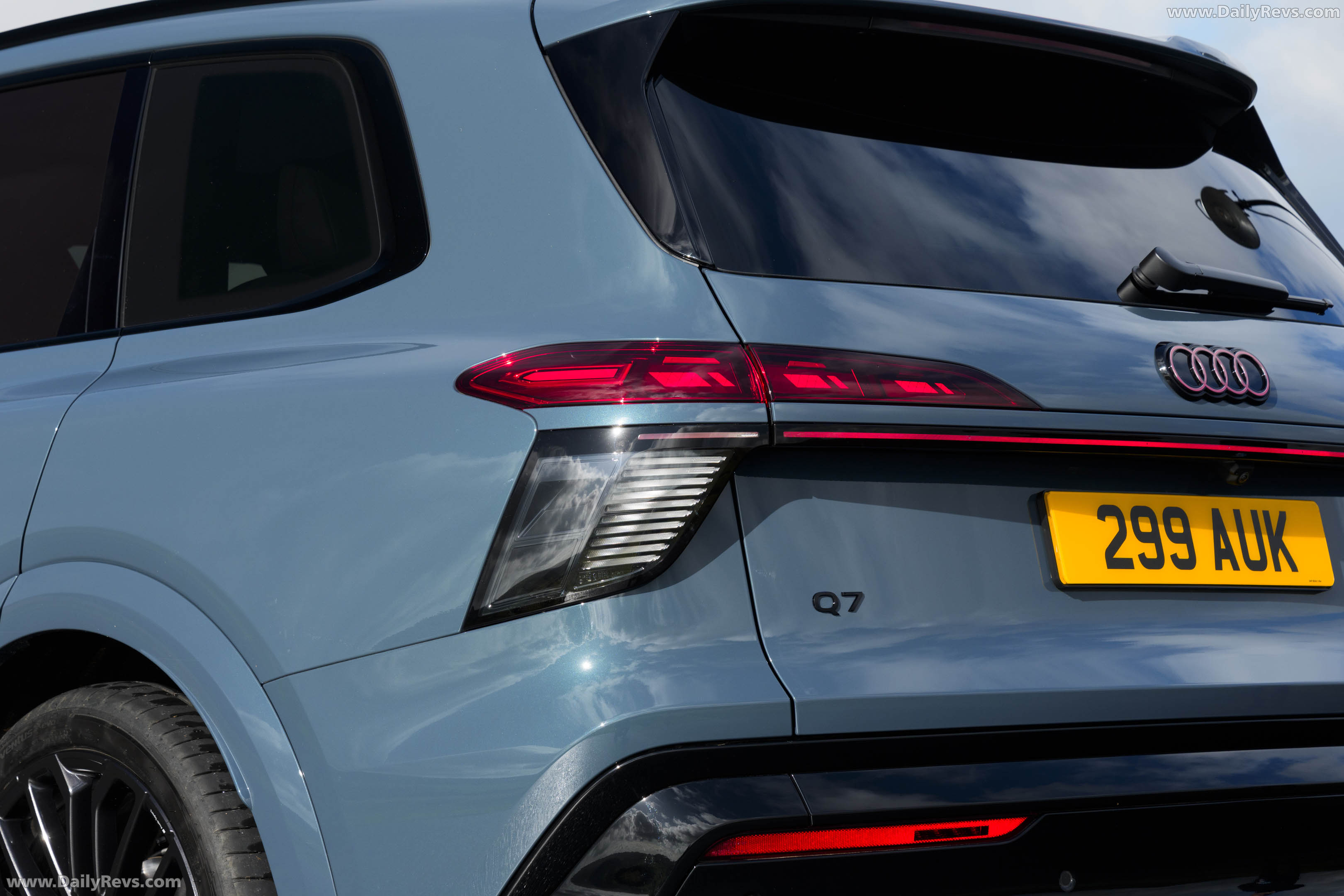 2027 Audi Q7 4M UK Version Exterior