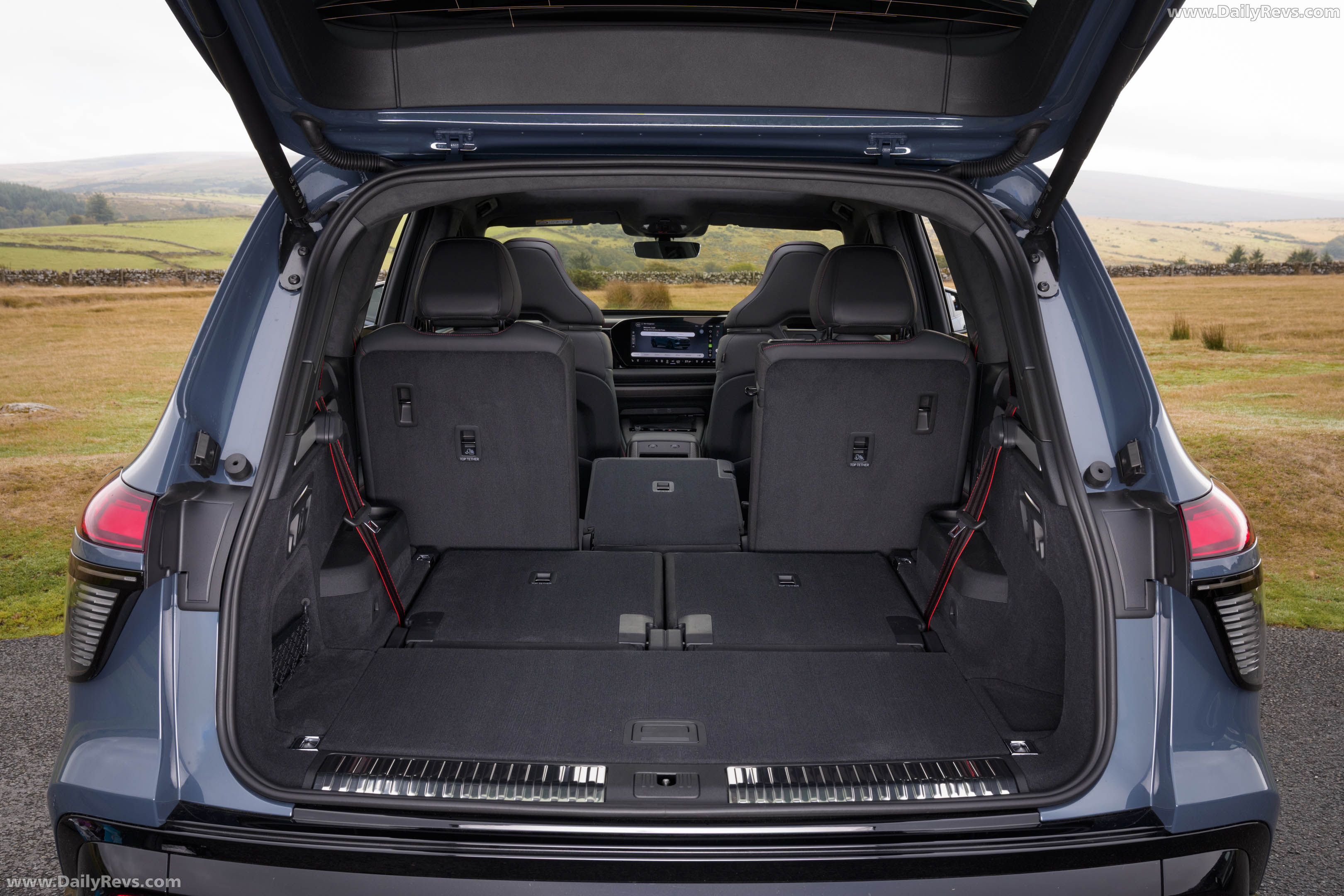 2027 Audi Q7 4M UK Version Interior
