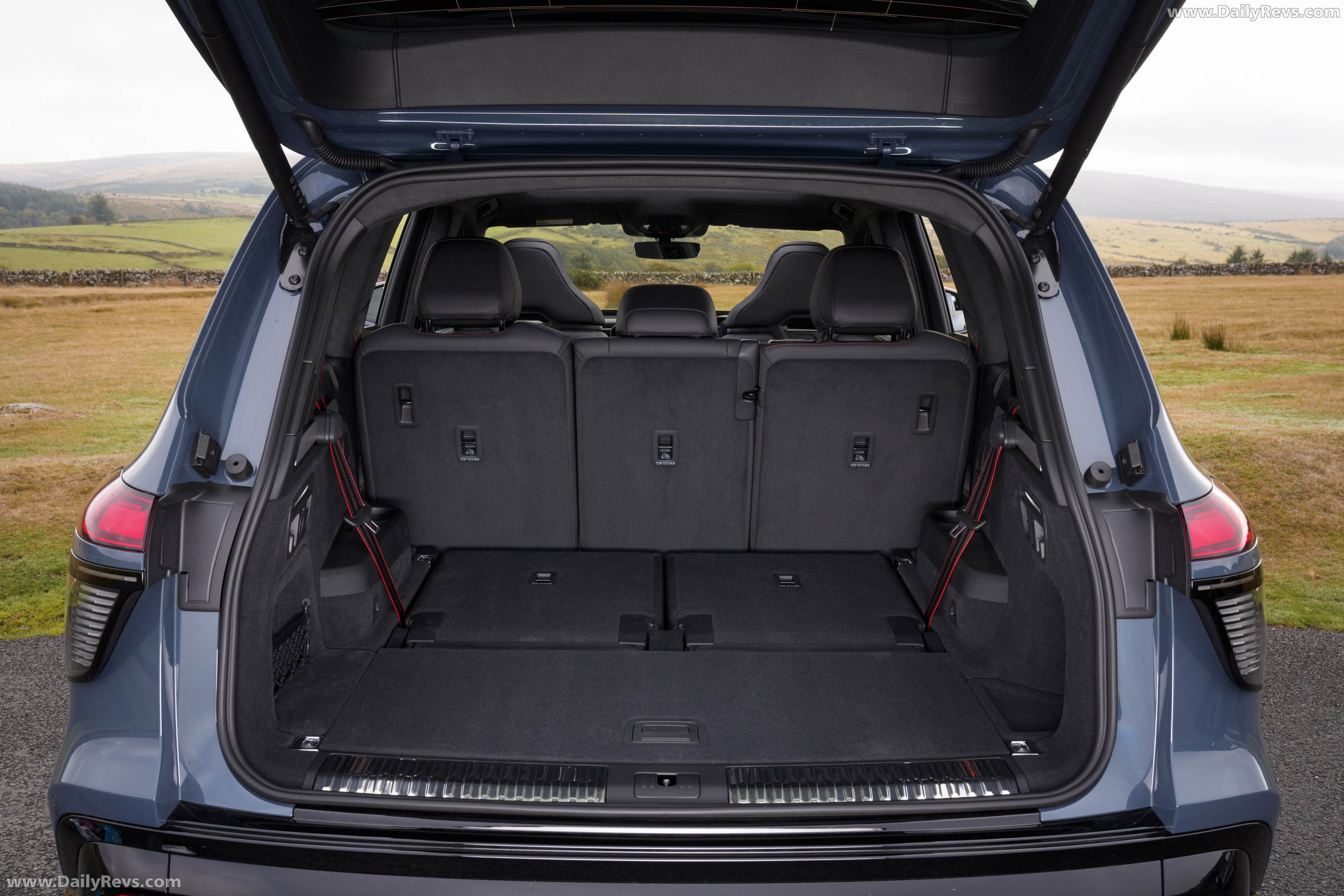 2027 Audi Q7 4M UK Version Interior