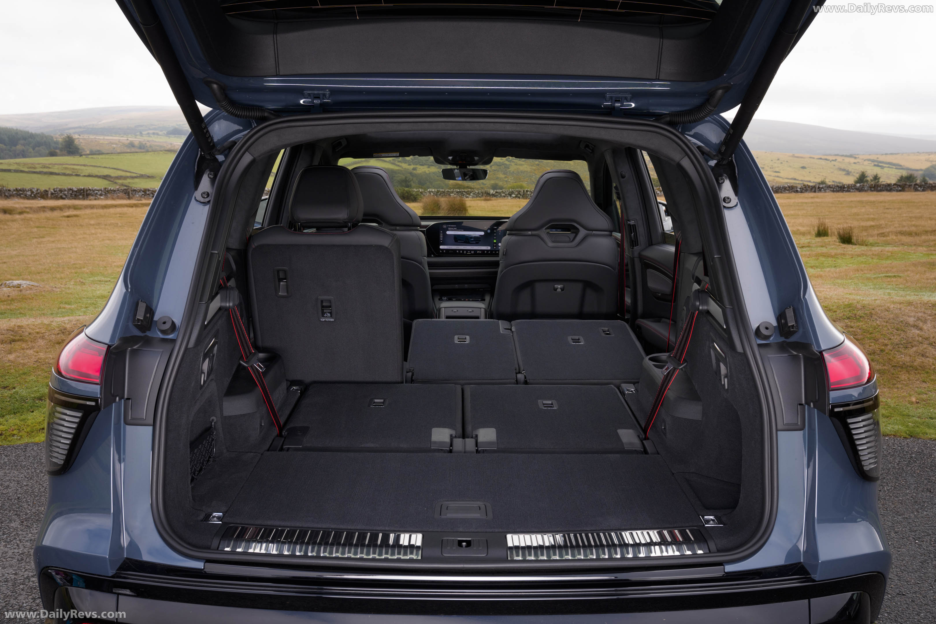 2027 Audi Q7 4M UK Version Interior