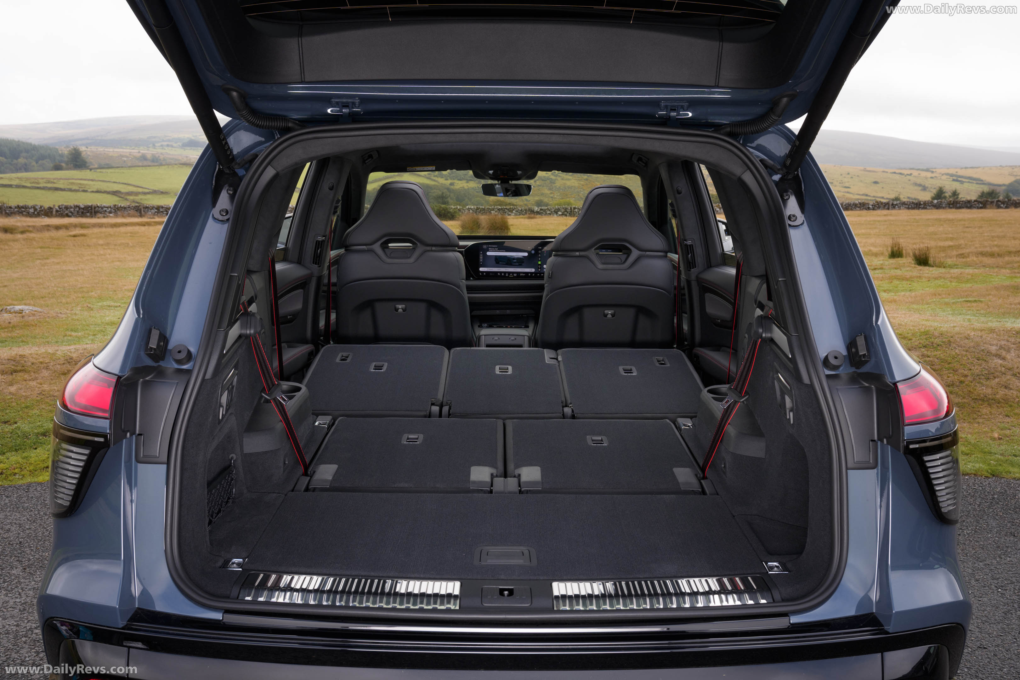 2027 Audi Q7 4M UK Version Interior