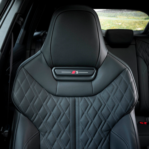 2027 Audi Q7 4M UK Version Interior