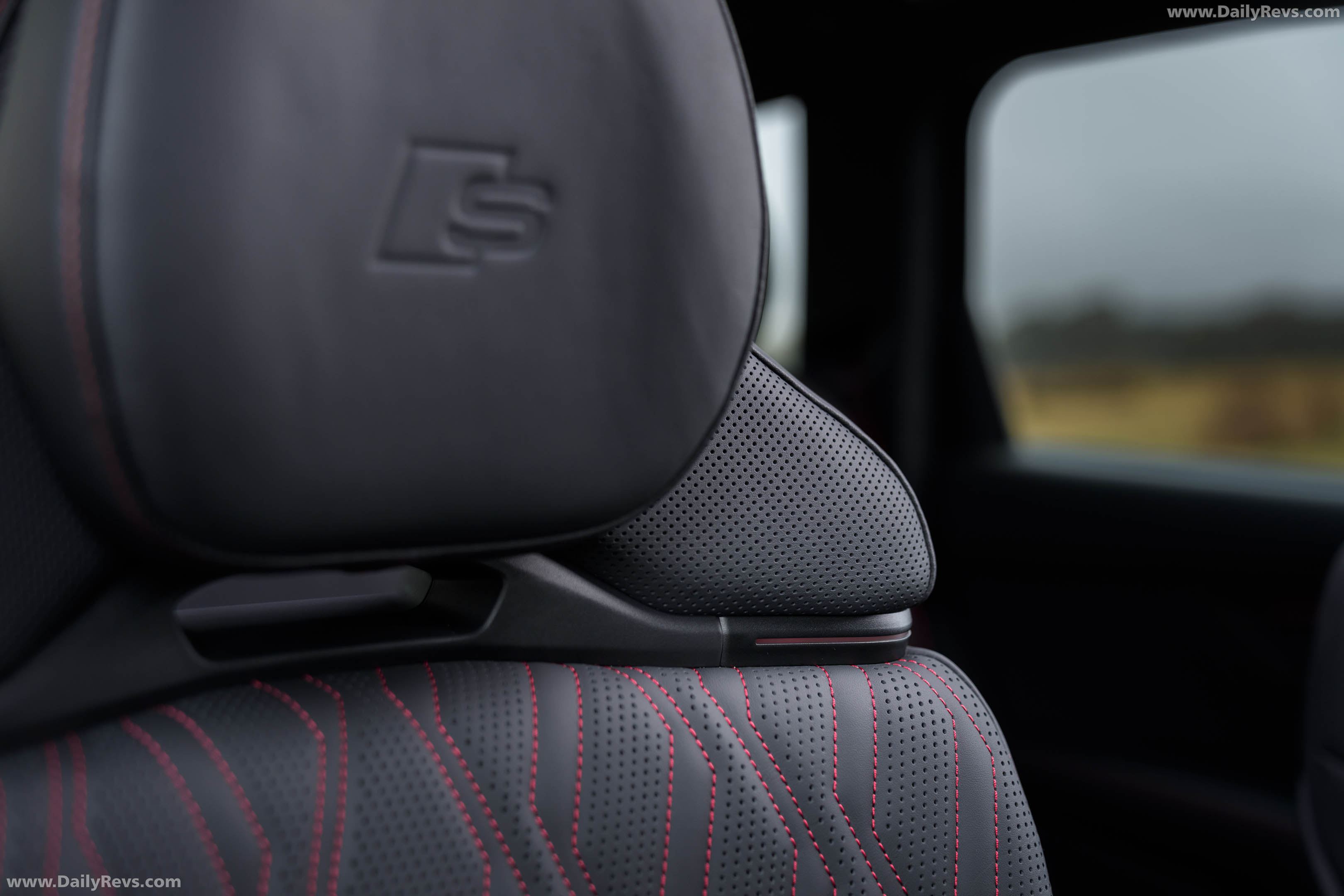 2027 Audi Q7 4M UK Version Interior