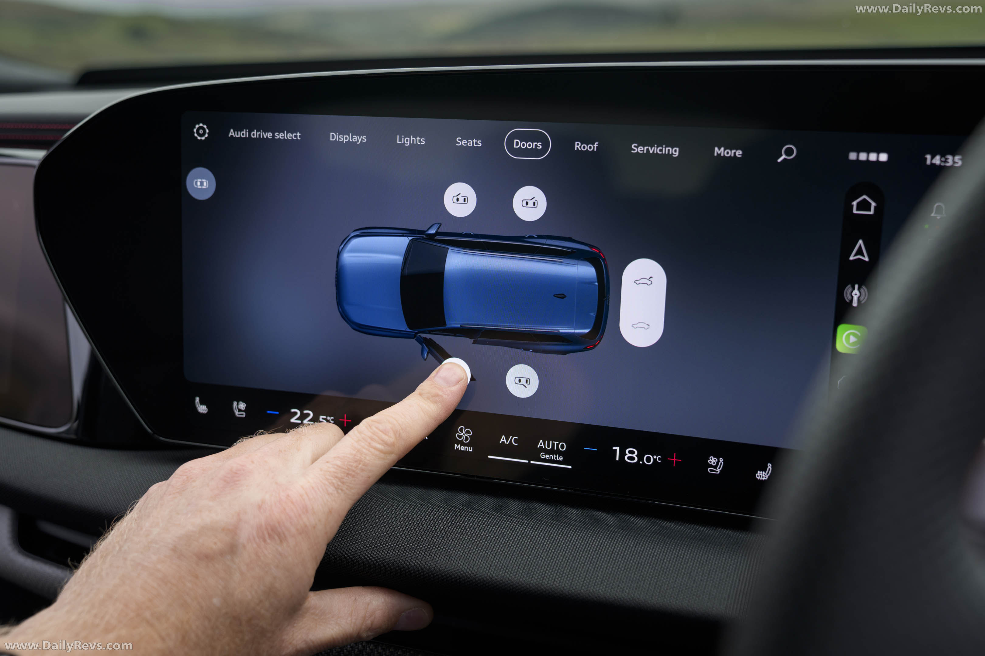 2027 Audi Q7 4M UK Version Interior
