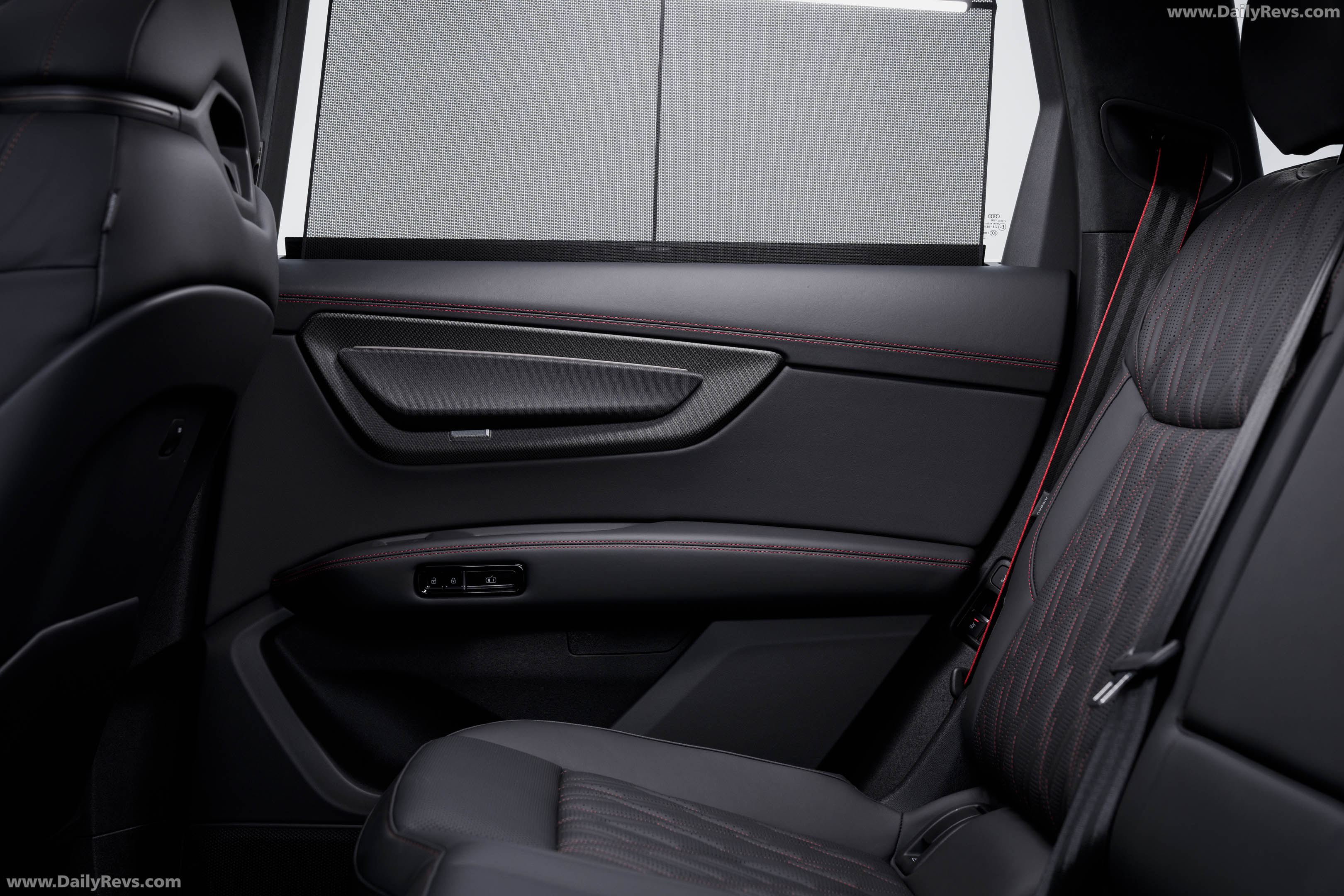 2027 Audi Q7 4M UK Version Interior