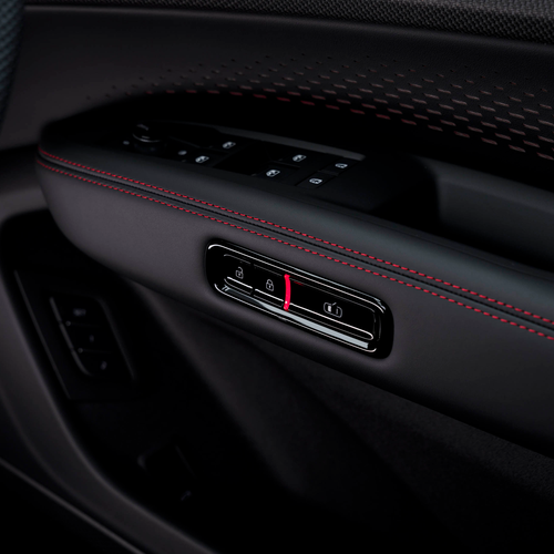 2027 Audi Q7 4M UK Version Interior