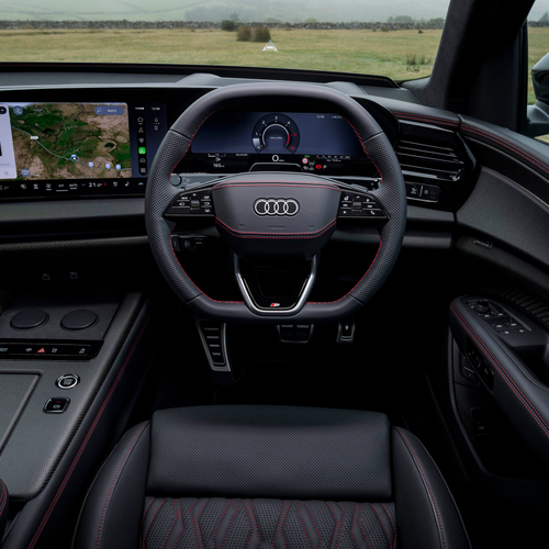 2027 Audi Q7 4M UK Version Interior