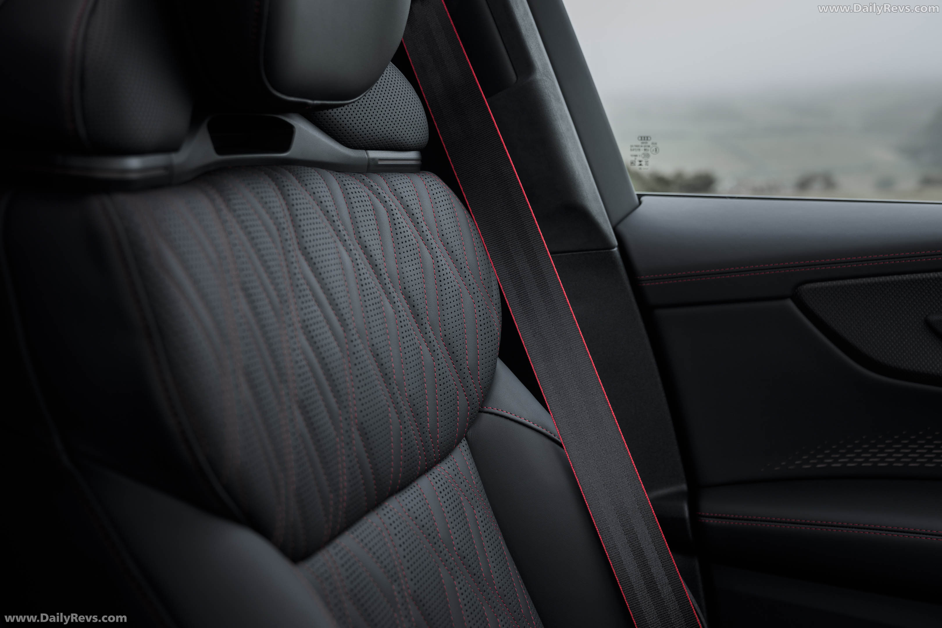 2027 Audi Q7 4M UK Version Interior