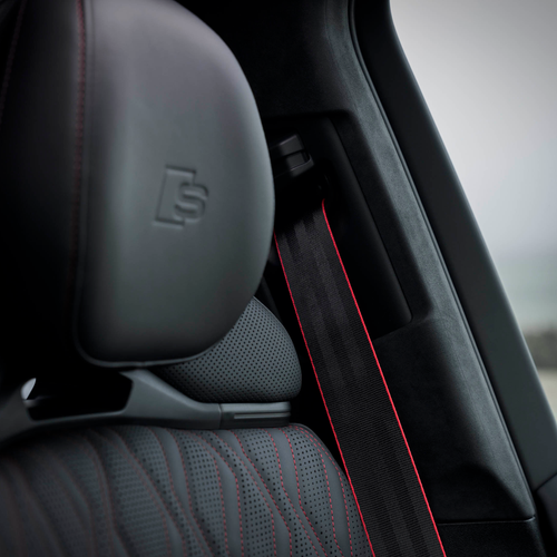 2027 Audi Q7 4M UK Version Interior