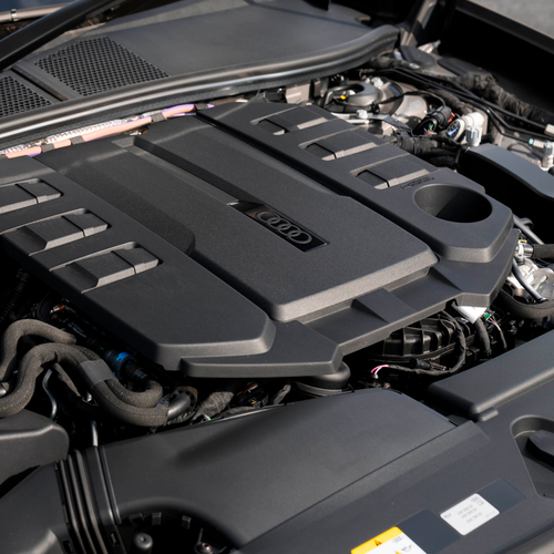 2027 Audi Q7 4M UK Version Engine