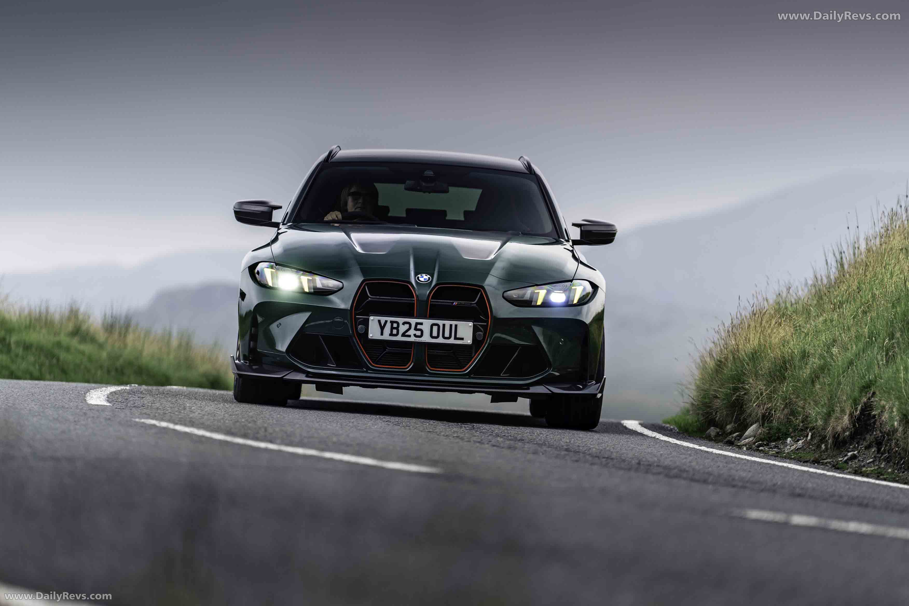 2025 BMW M3 CS Touring G81 UK Version Front View