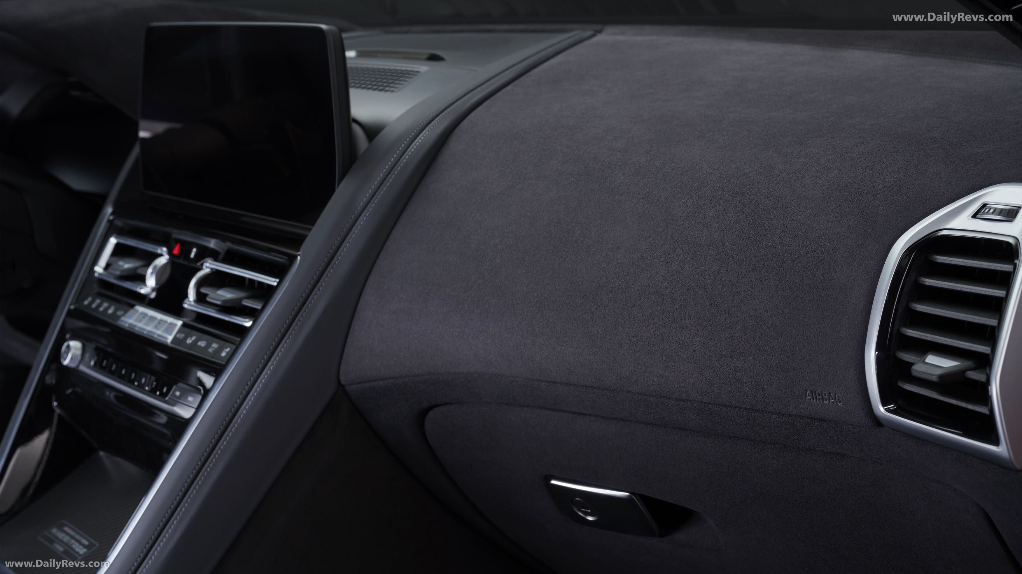 2026 BMW M850i Edition M Heritage G16 Interior
