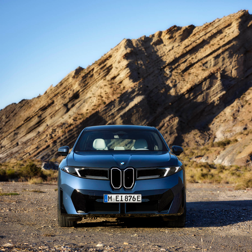 2026 BMW iX3 50 xDrive NA5 Front View