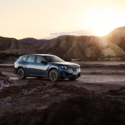 2026 BMW iX3 50 xDrive NA5 Front View