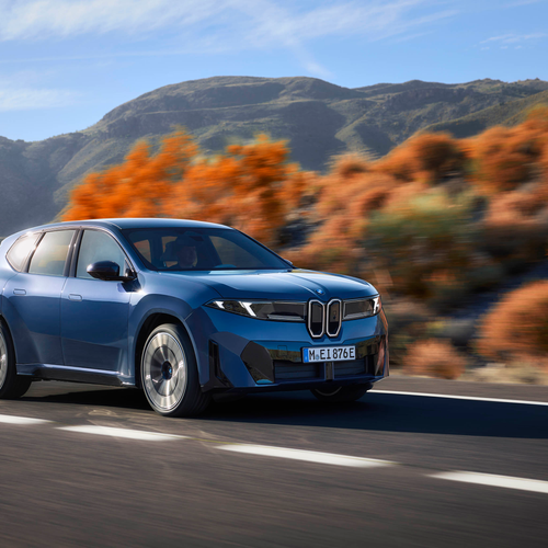 2026 BMW iX3 50 xDrive NA5 Front View