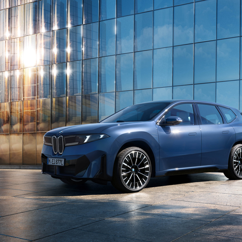2026 BMW iX3 50 xDrive NA5 Front View