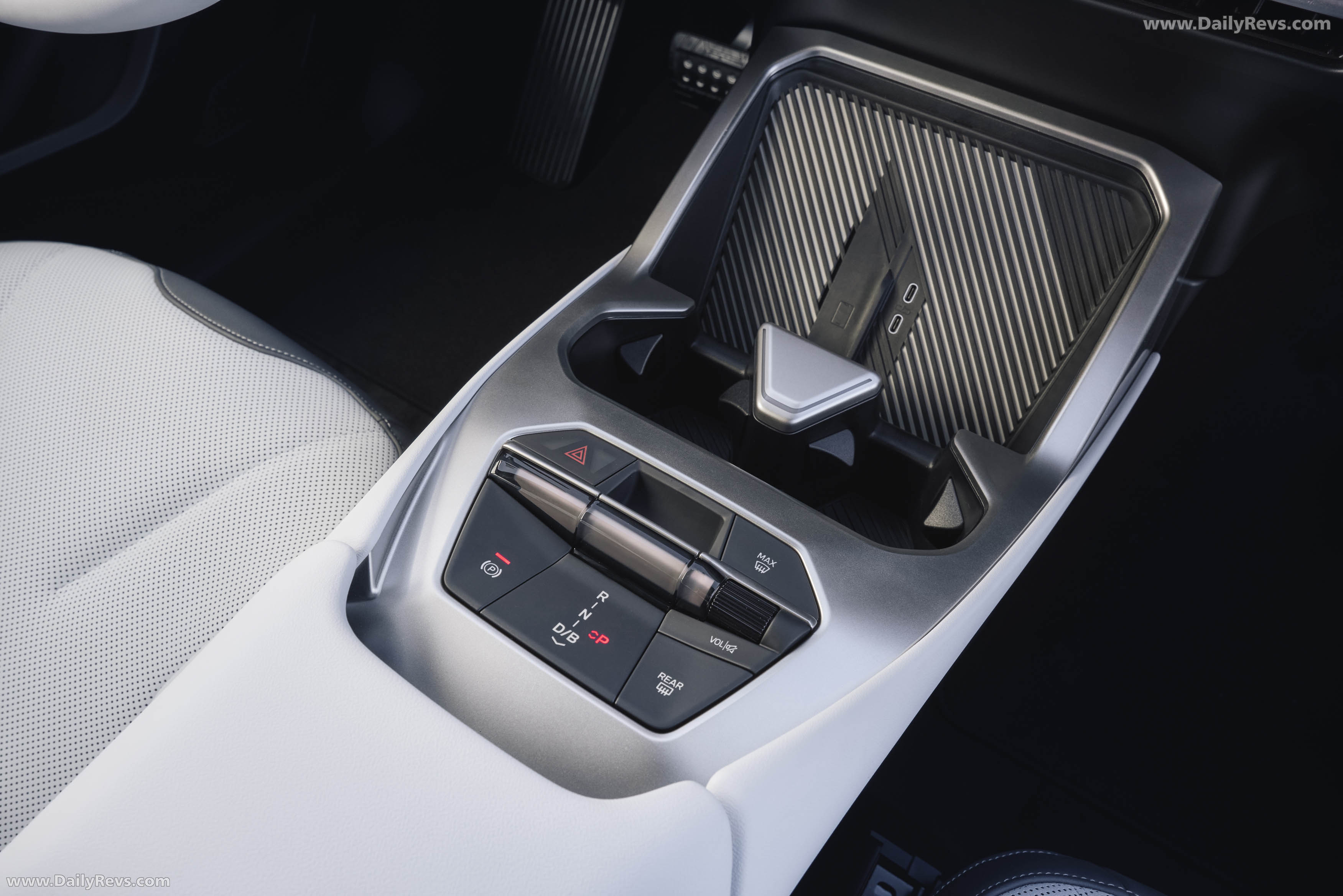 2026 BMW iX3 50 xDrive NA5 Interior