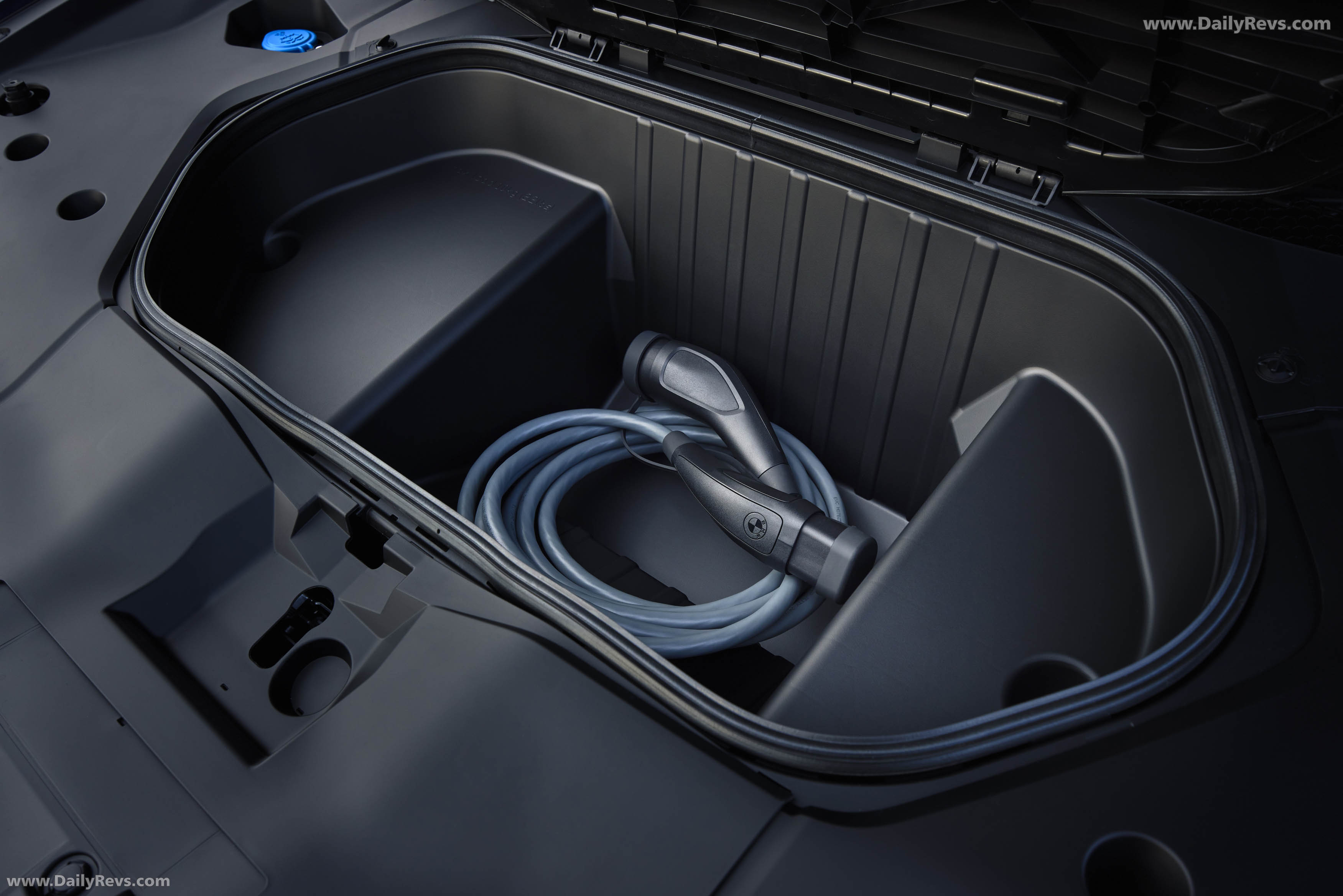 2026 BMW iX3 50 xDrive NA5 Interior
