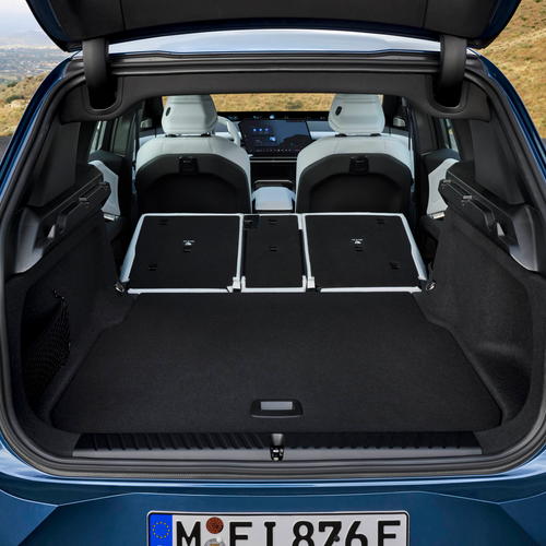 2026 BMW iX3 50 xDrive NA5 Interior