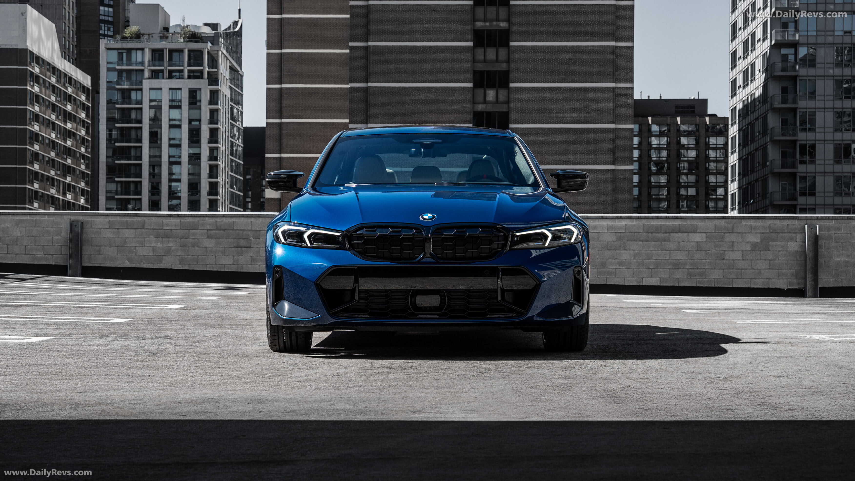 2026 BMW M340i xDrive 50 Jahre G20 Avus Blue Front View
