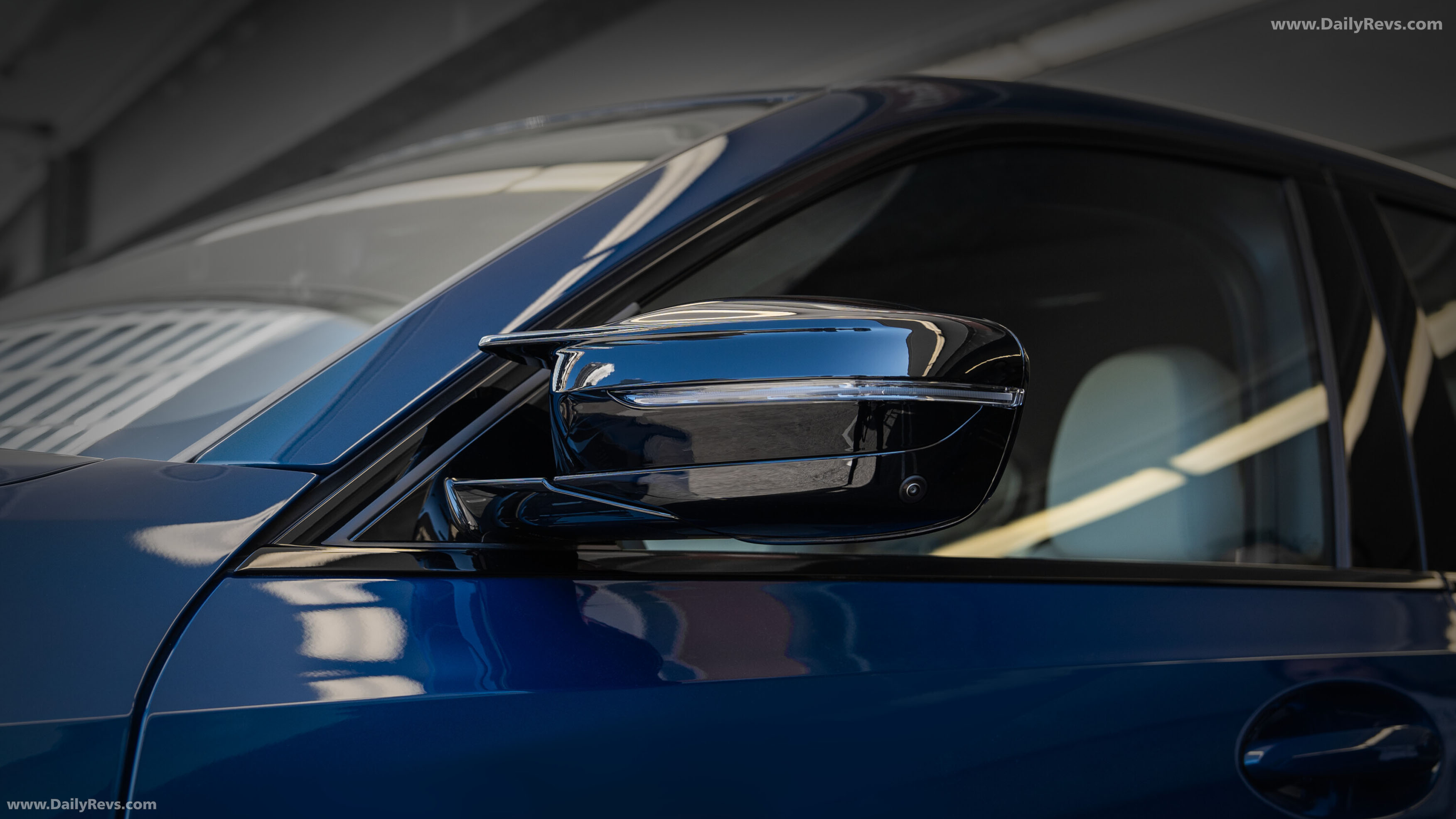 2026 BMW M340i xDrive 50 Jahre G20 Avus Blue Exterior