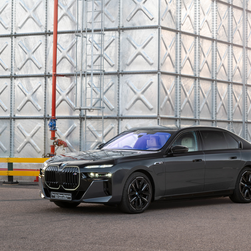 2025 BMW 7 Series Gary Player Signature G70 Front View