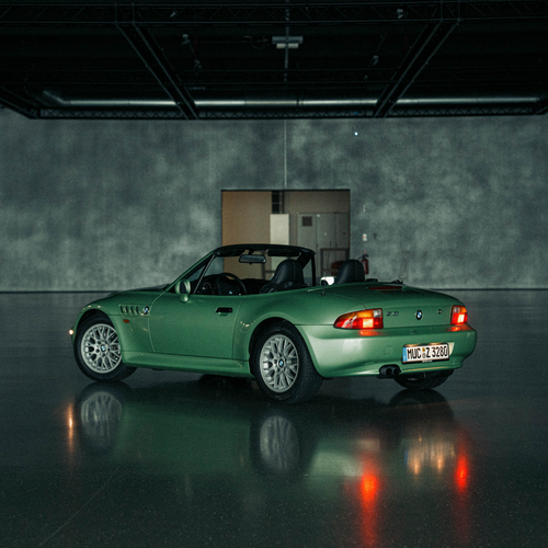 1999 BMW Z3 Roadster Rear View