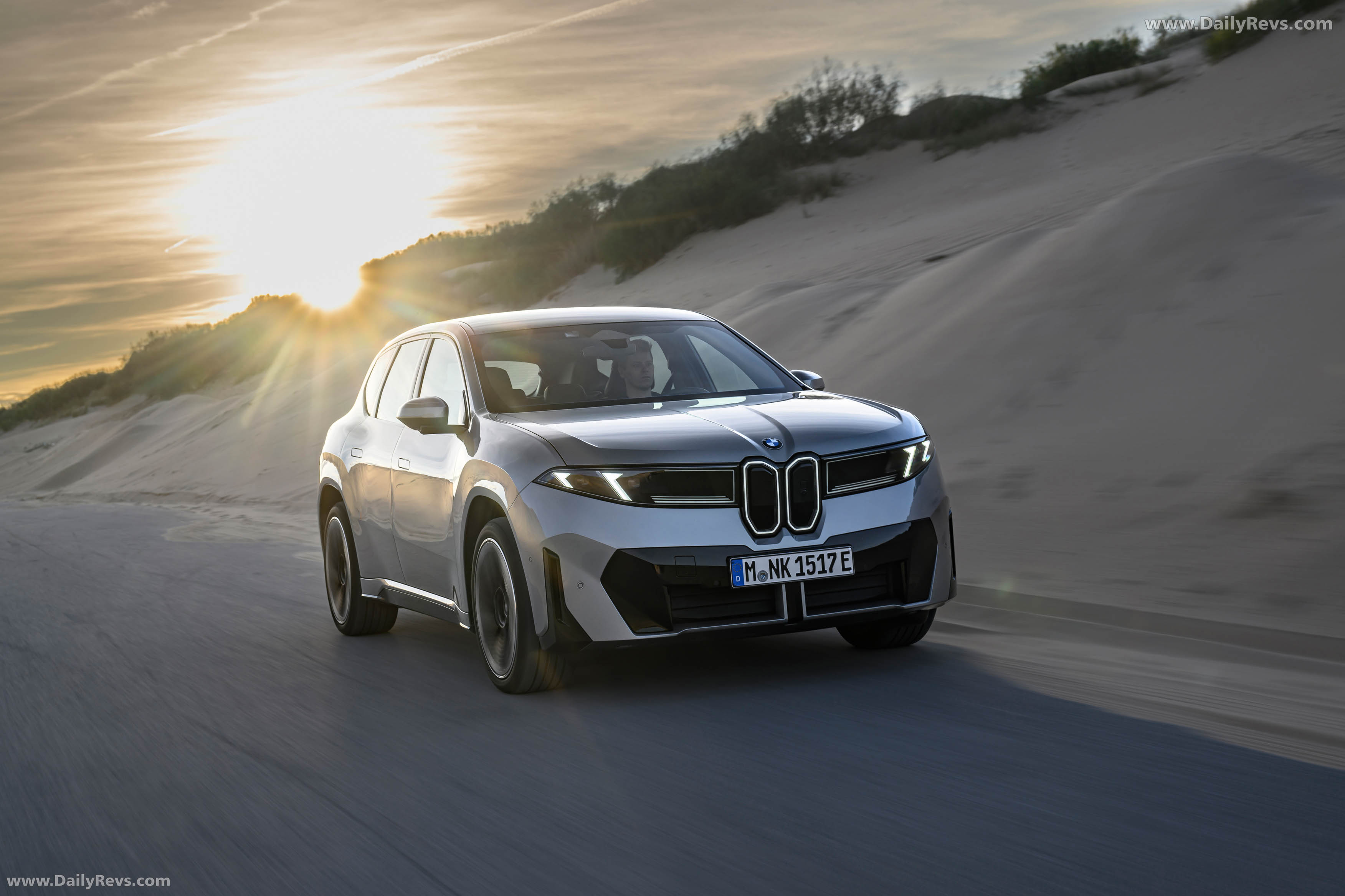 2026 BMW iX3 50 xDrive NA5 Polarized Gray Front View