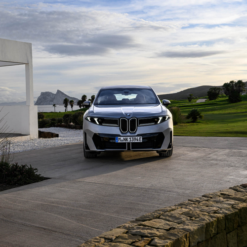 2026 BMW iX3 50 xDrive NA5 Polarized Gray Front View