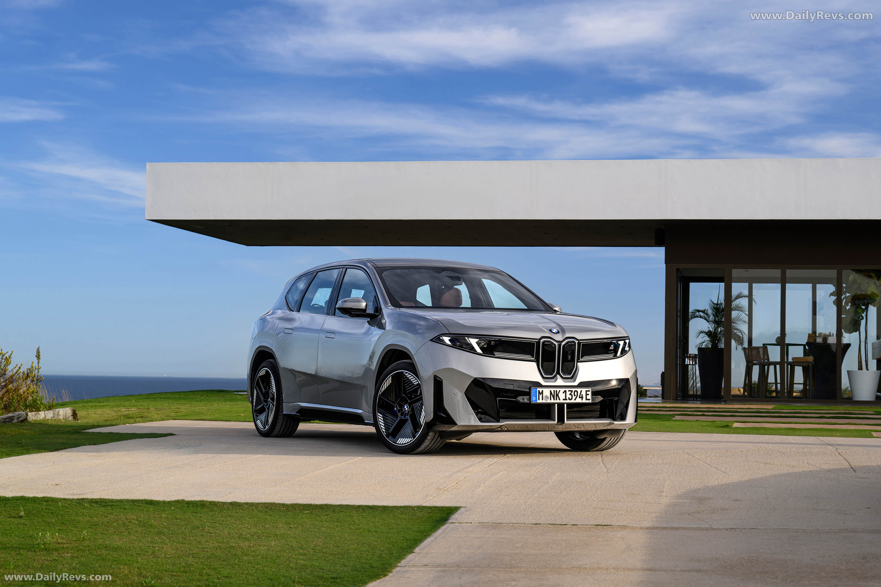 2026 BMW iX3 50 xDrive NA5 Polarized Gray Front View