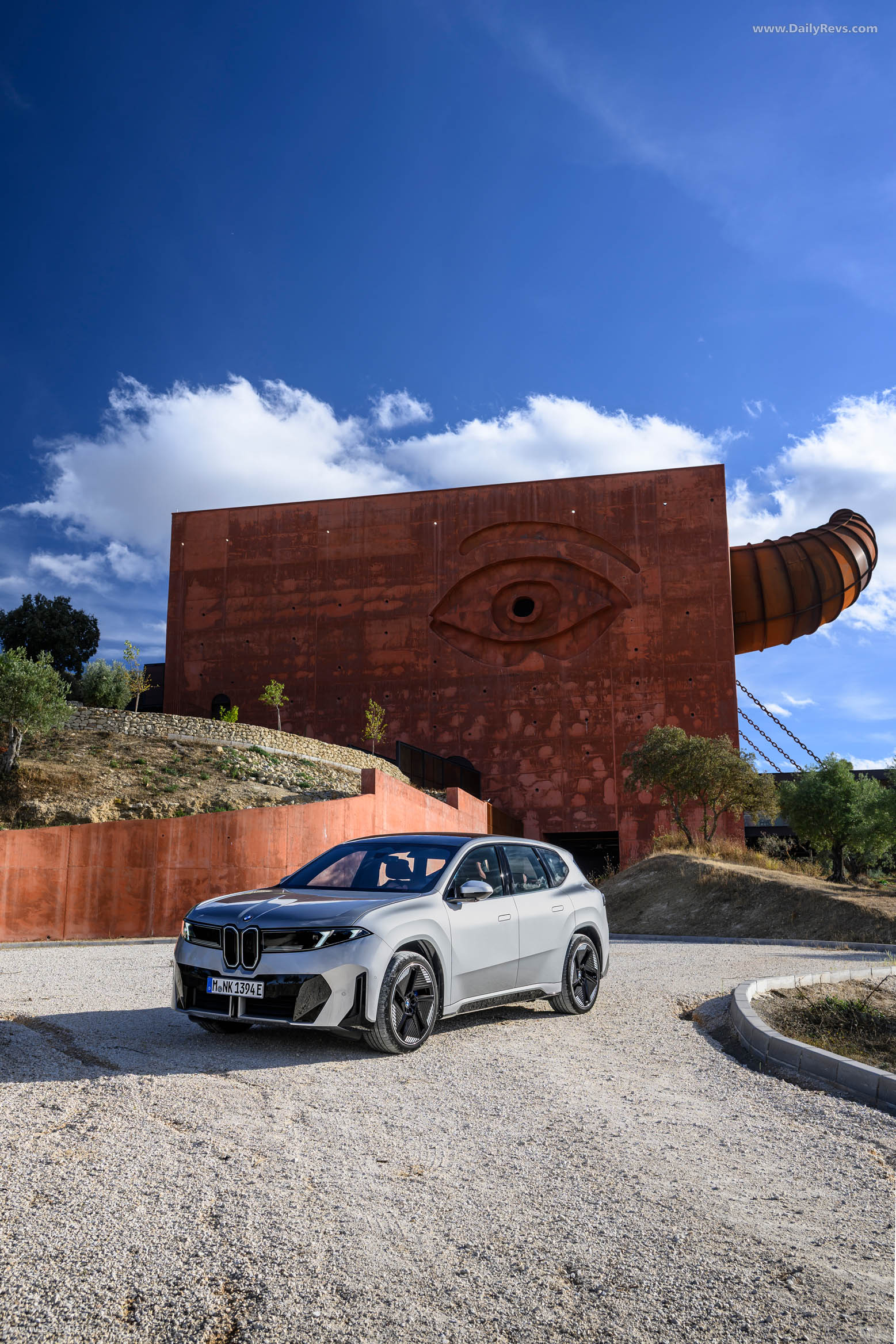 2026 BMW iX3 50 xDrive NA5 Polarized Gray Front View