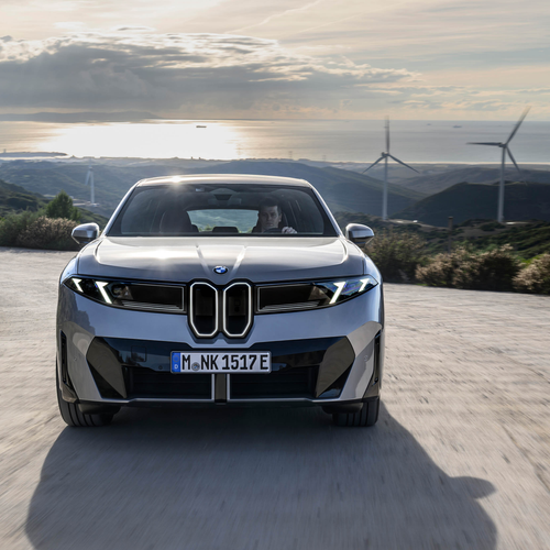 2026 BMW iX3 50 xDrive NA5 Polarized Gray Front View