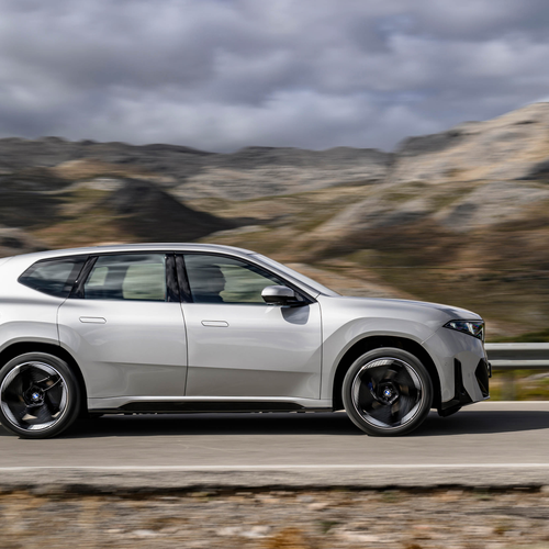 2026 BMW iX3 50 xDrive NA5 Polarized Gray Side View