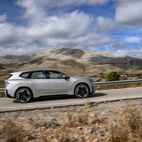 2026 BMW iX3 50 xDrive NA5 Polarized Gray Side View
