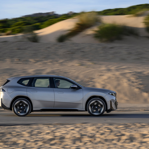 2026 BMW iX3 50 xDrive NA5 Polarized Gray Side View
