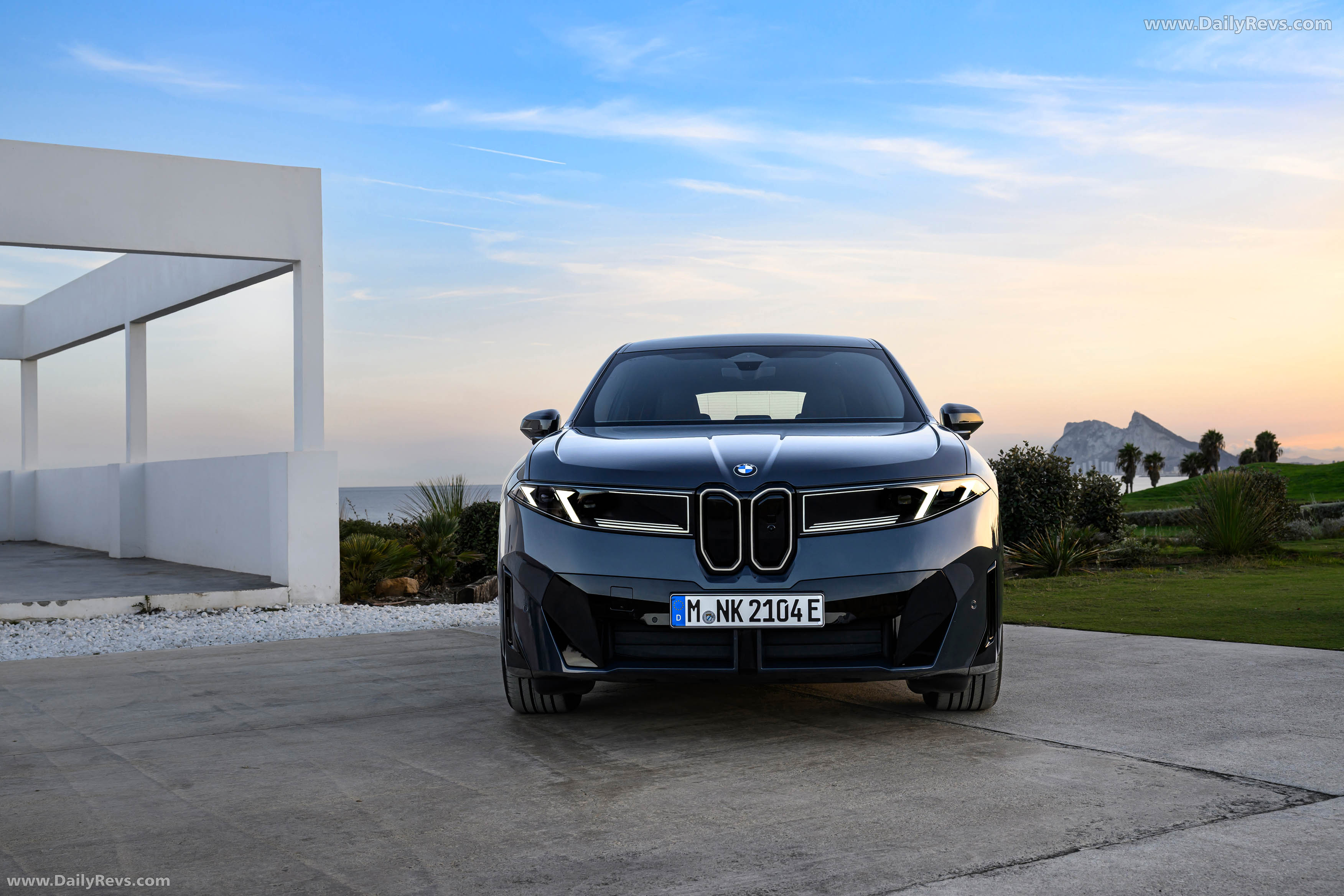 2026 BMW iX3 50 xDrive NA5 Polarized Gray Front View