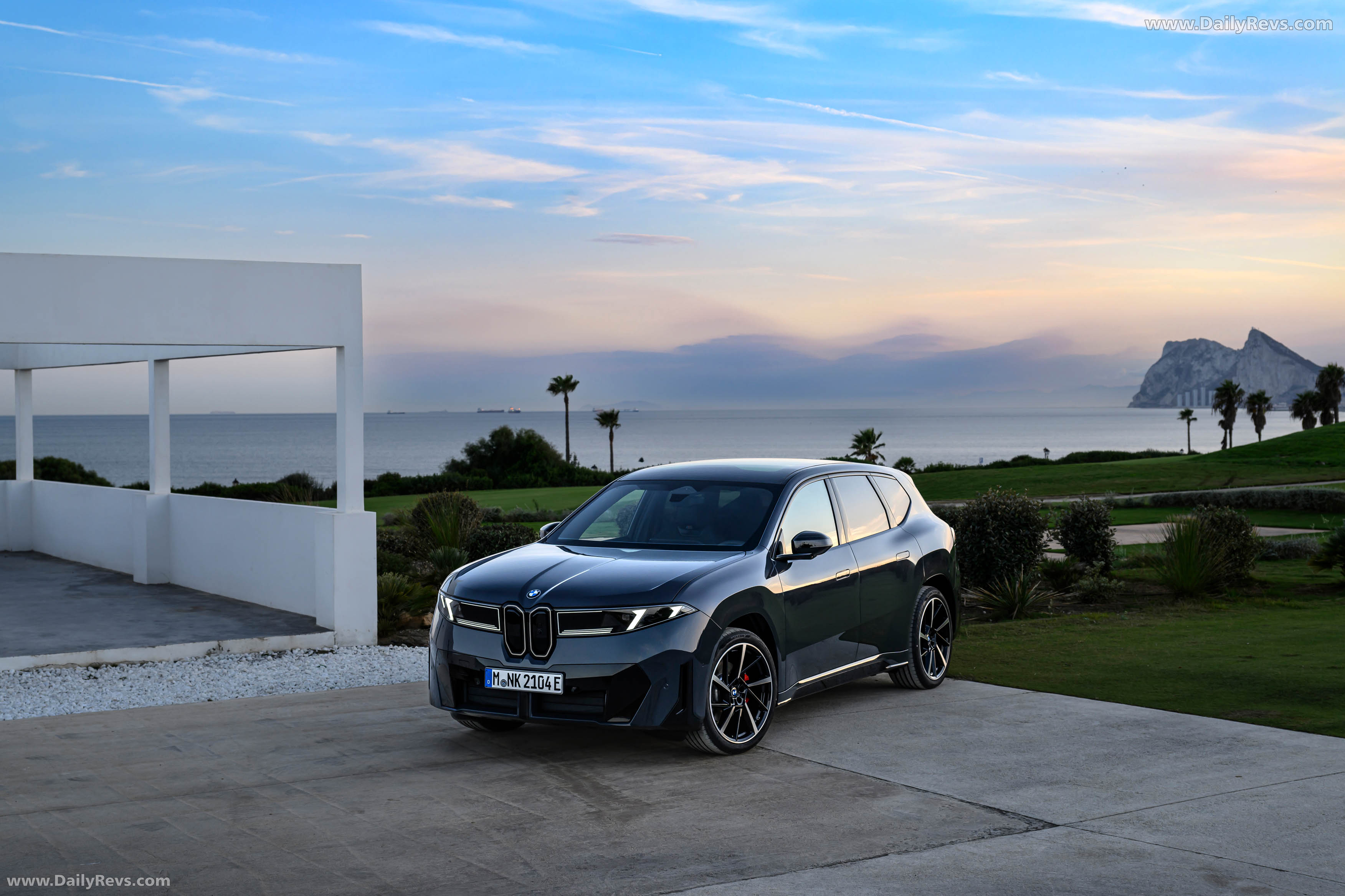 2026 BMW iX3 50 xDrive NA5 Polarized Gray Front View
