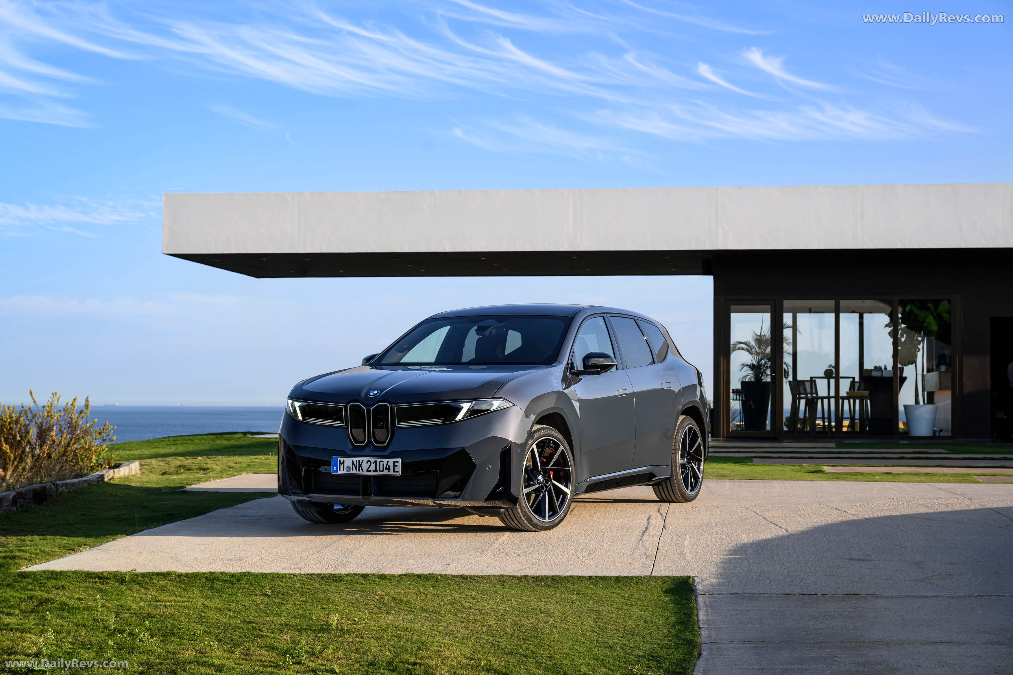 2026 BMW iX3 50 xDrive NA5 Polarized Gray Front View