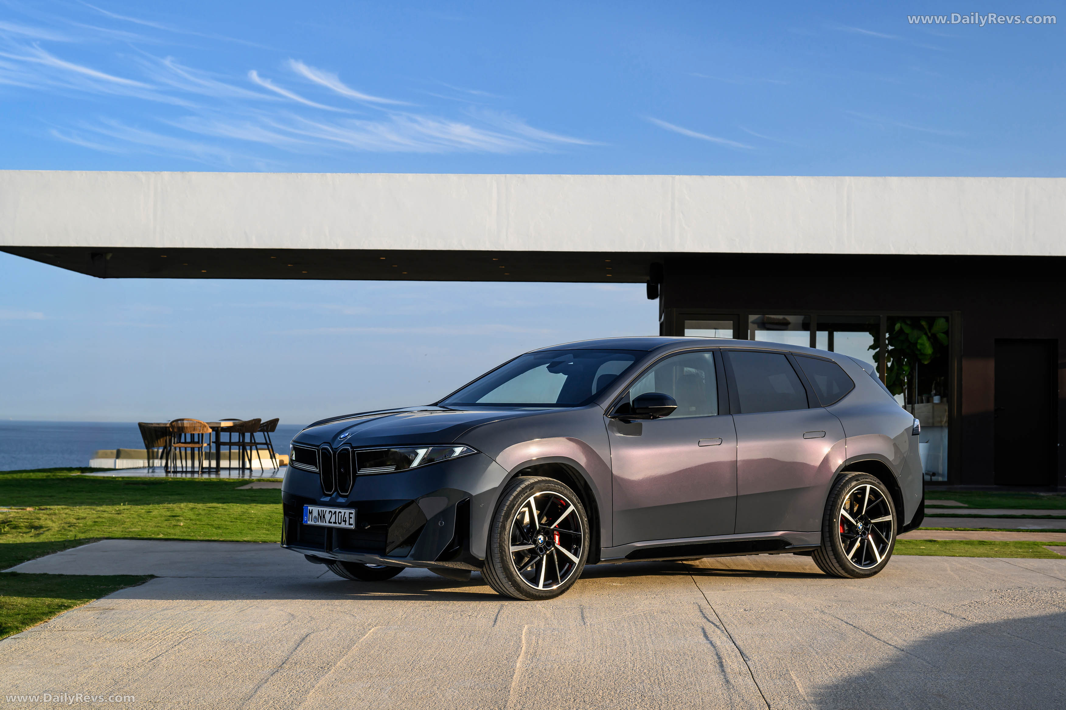 2026 BMW iX3 50 xDrive NA5 Polarized Gray Front View