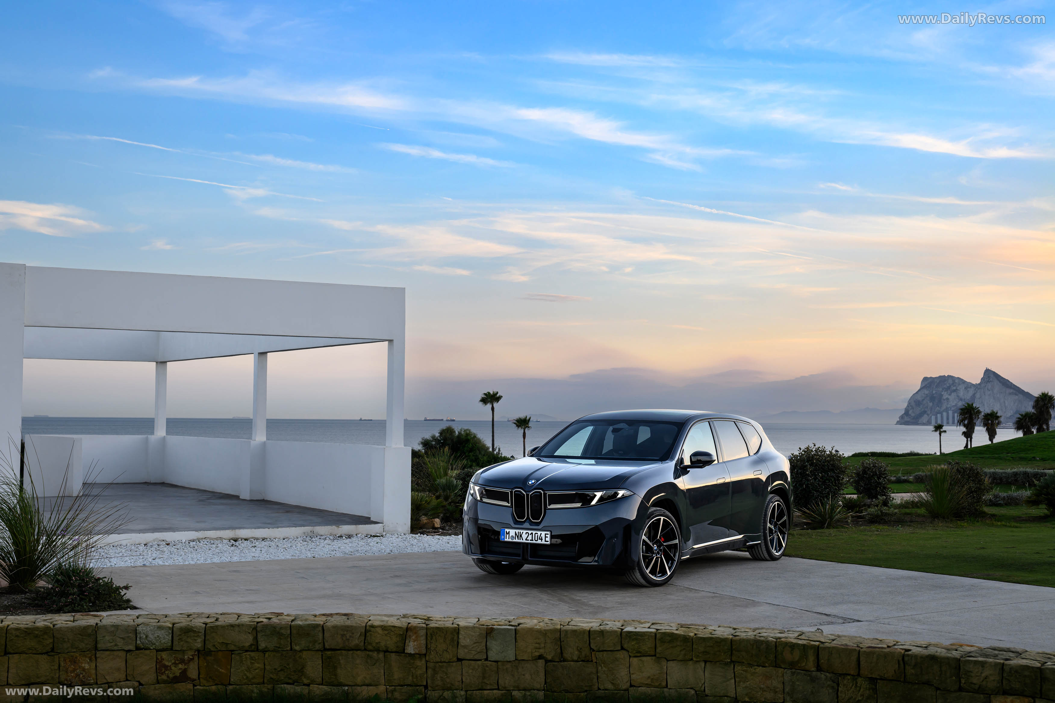 2026 BMW iX3 50 xDrive NA5 Polarized Gray Front View