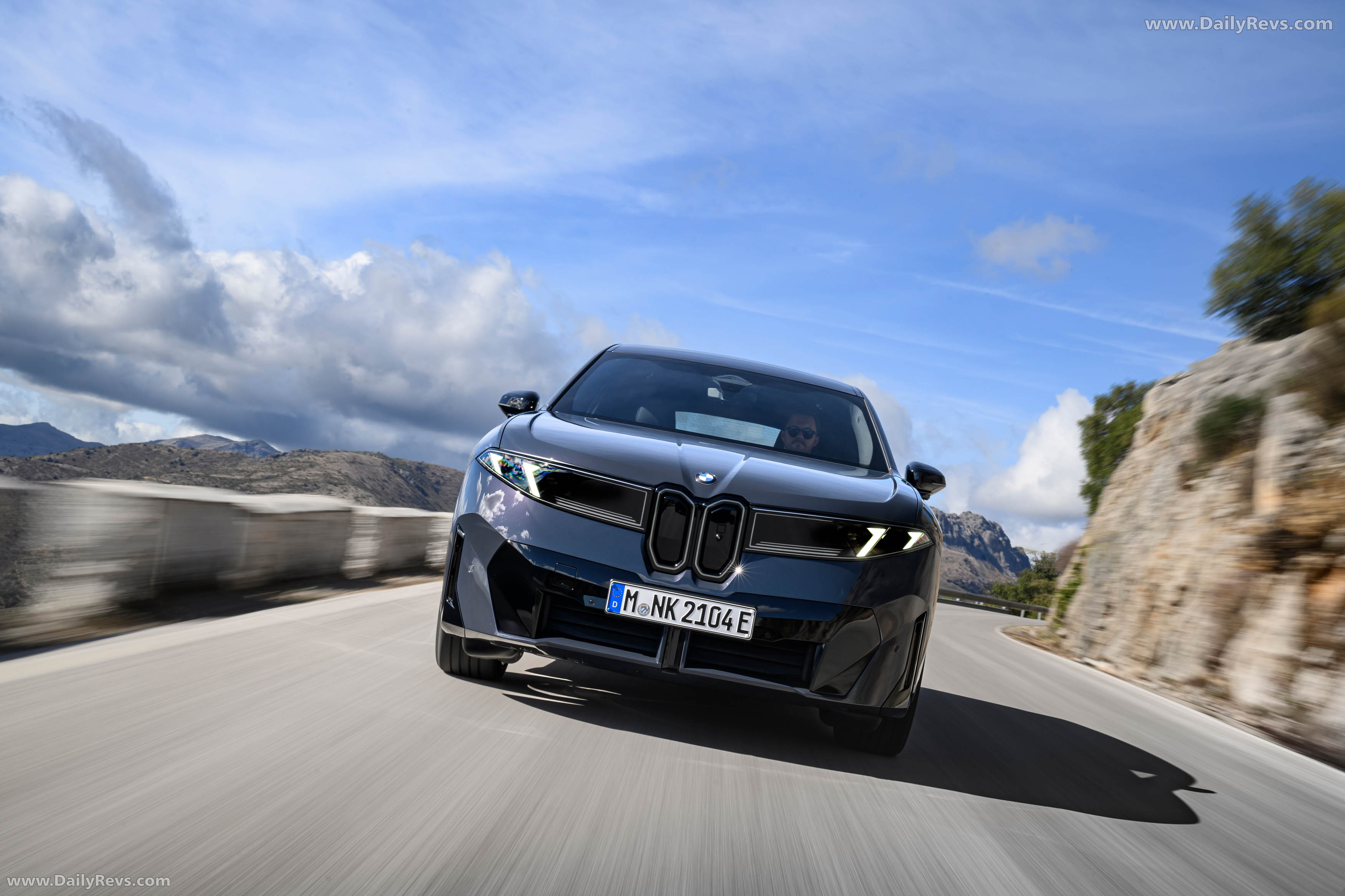 2026 BMW iX3 50 xDrive NA5 Polarized Gray Front View