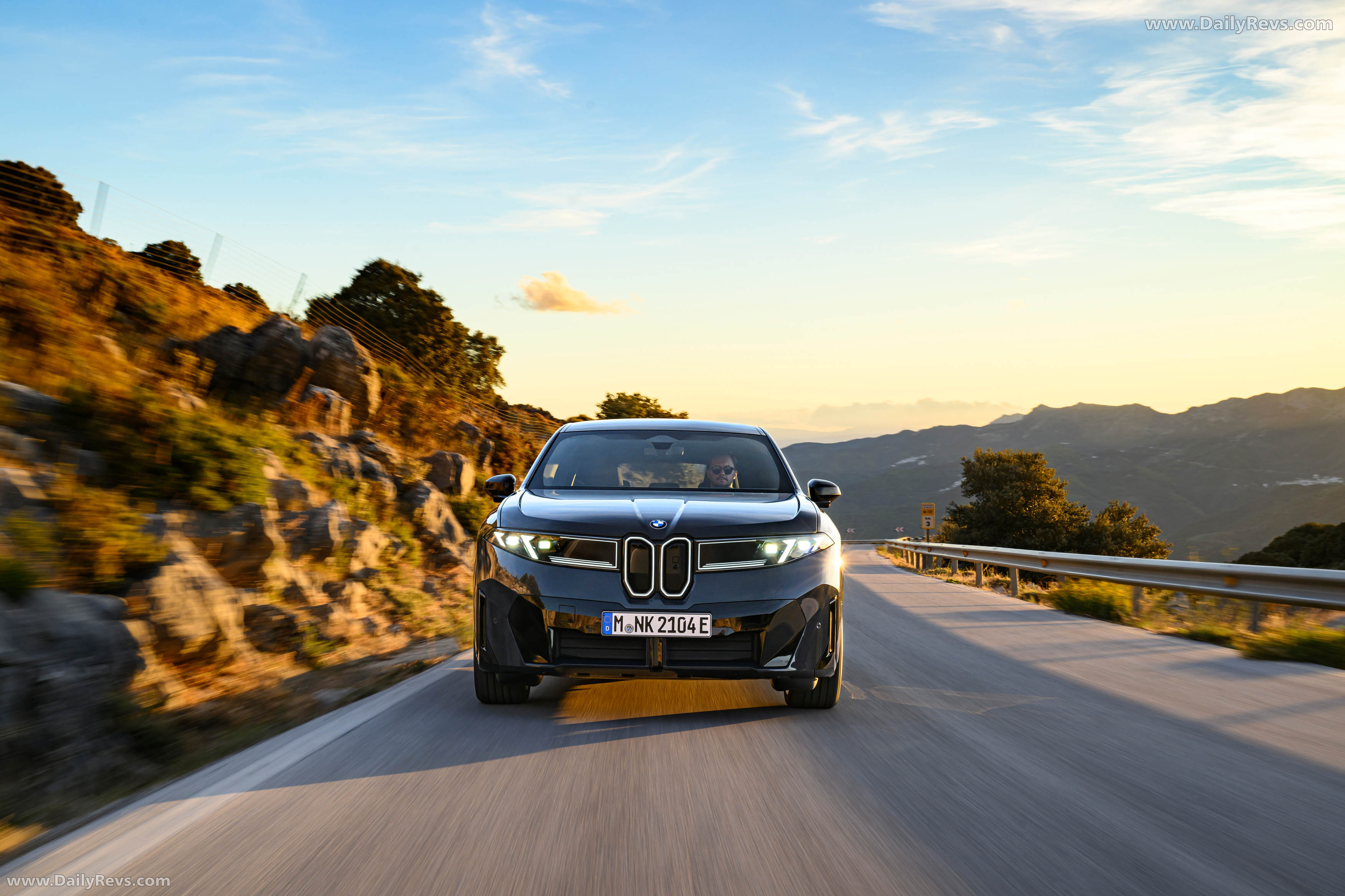 2026 BMW iX3 50 xDrive NA5 Polarized Gray Front View