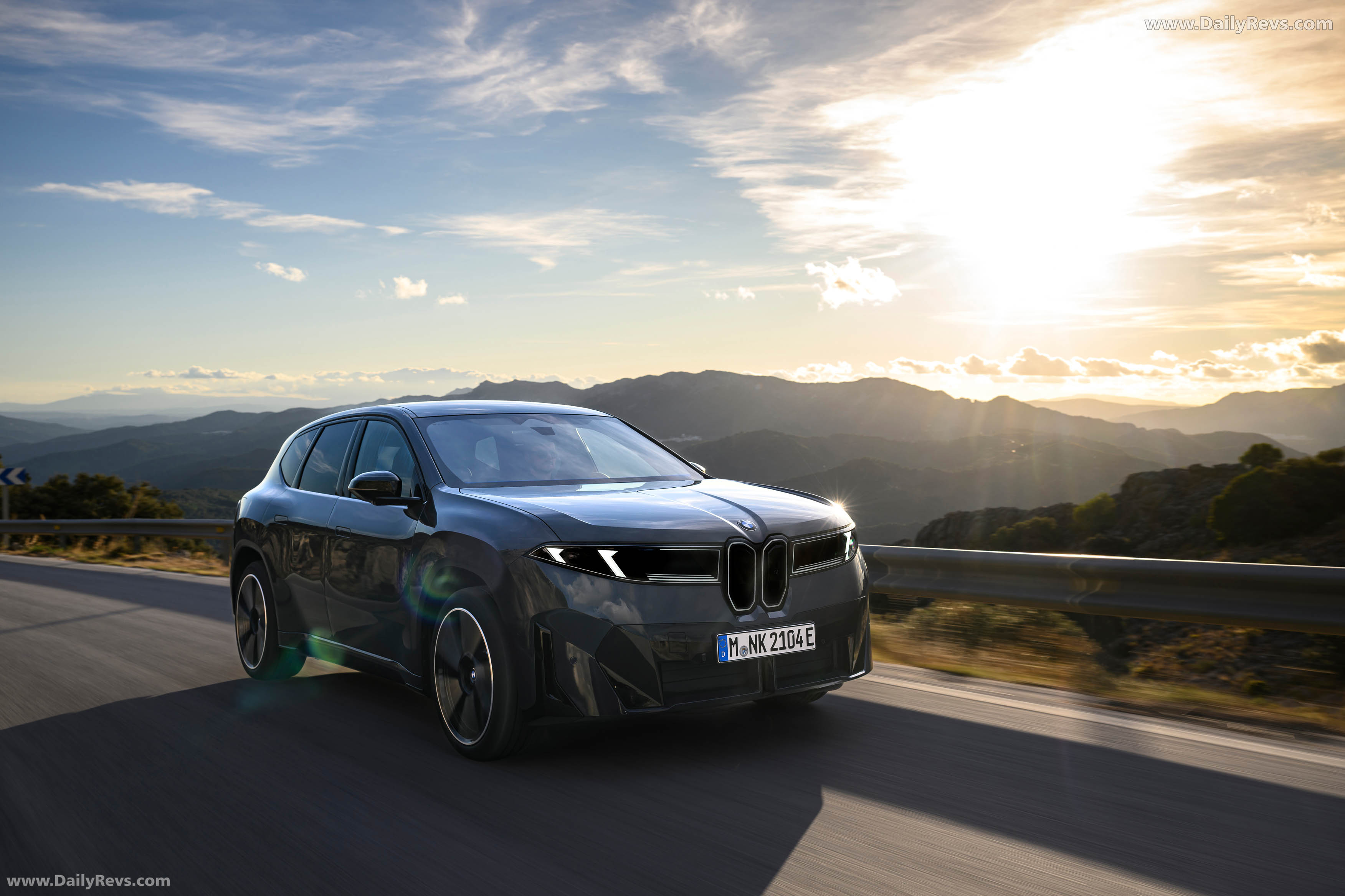 2026 BMW iX3 50 xDrive NA5 Polarized Gray Front View