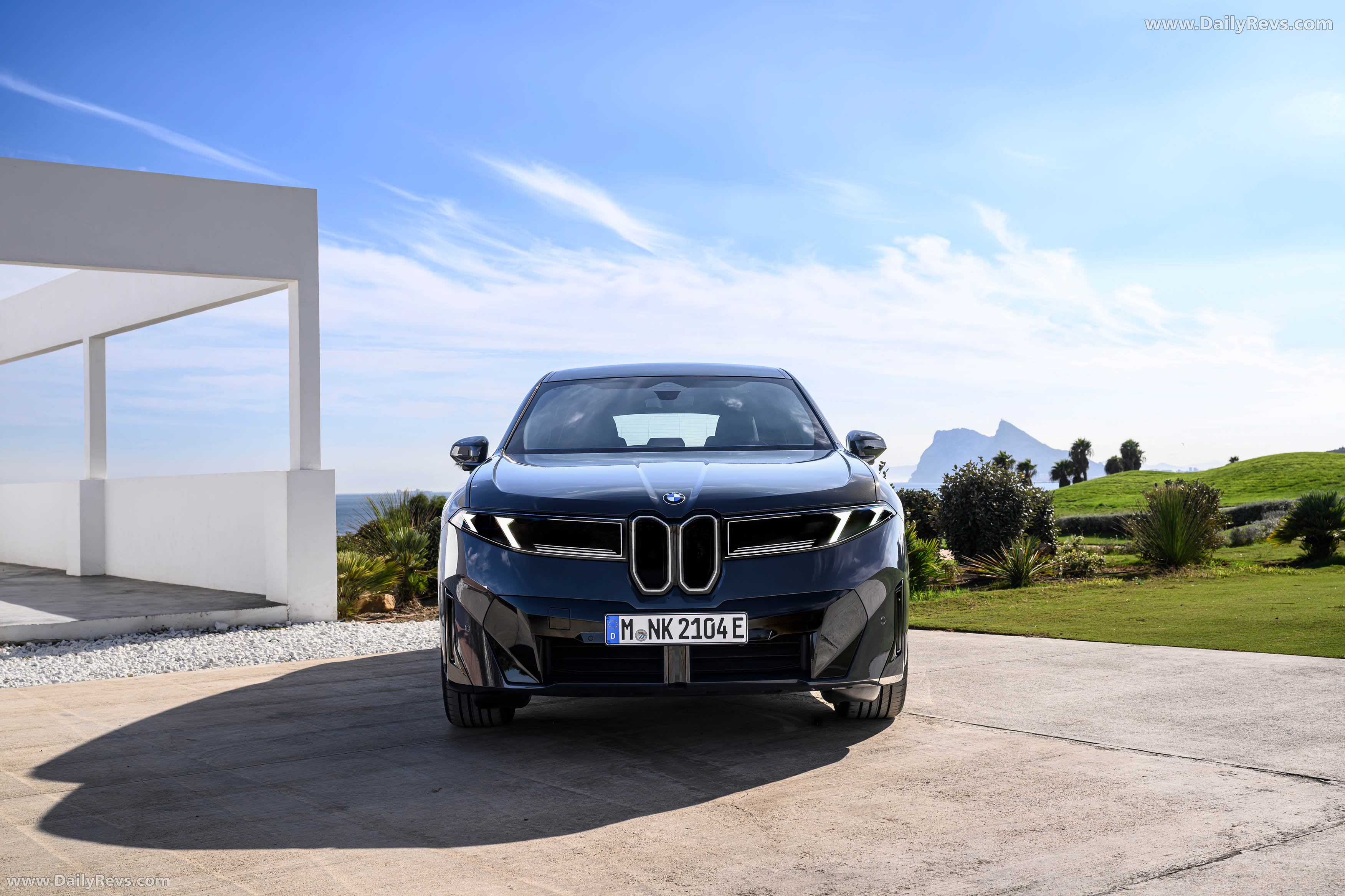 2026 BMW iX3 50 xDrive NA5 Polarized Gray Front View
