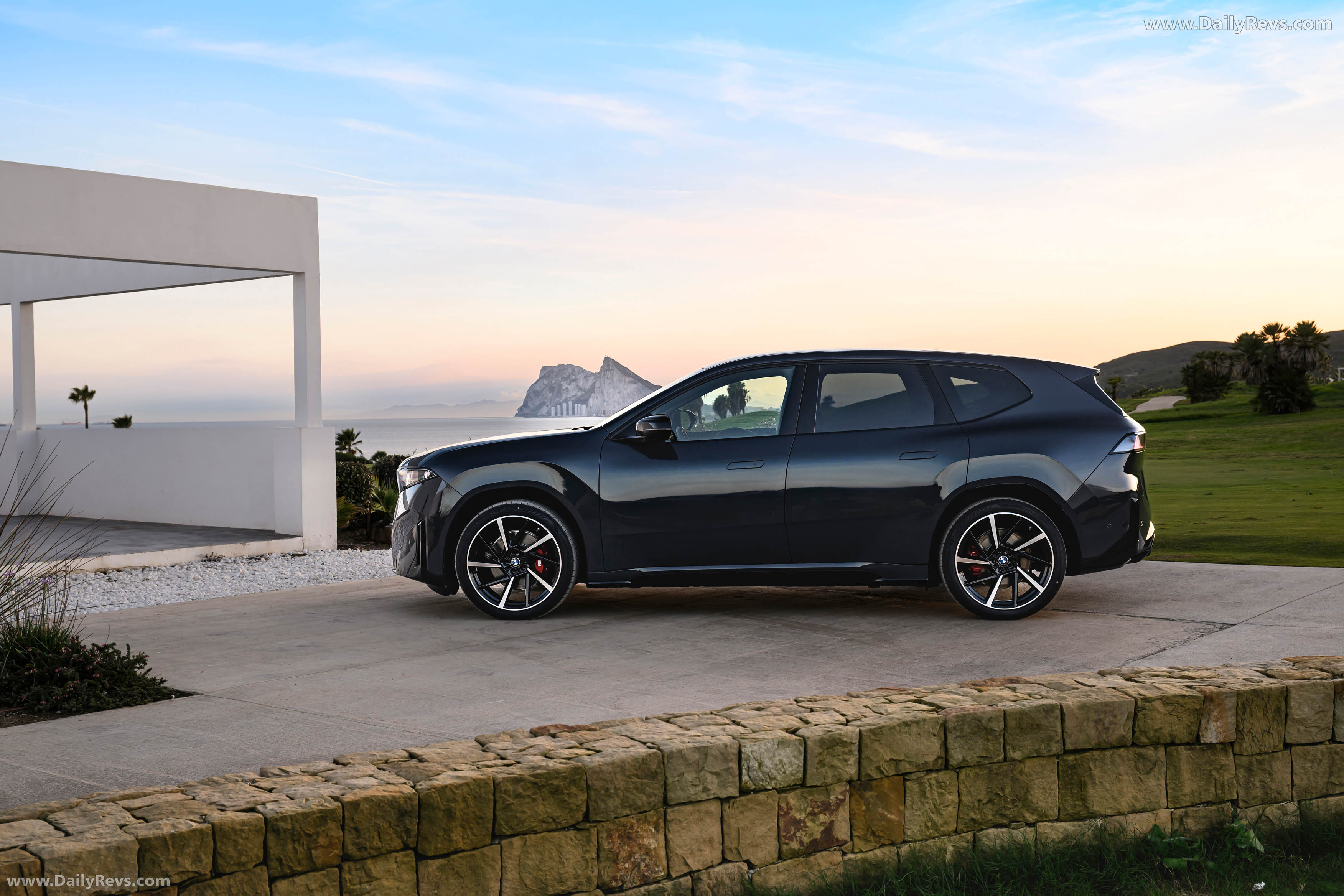 2026 BMW iX3 50 xDrive NA5 Polarized Gray Side View