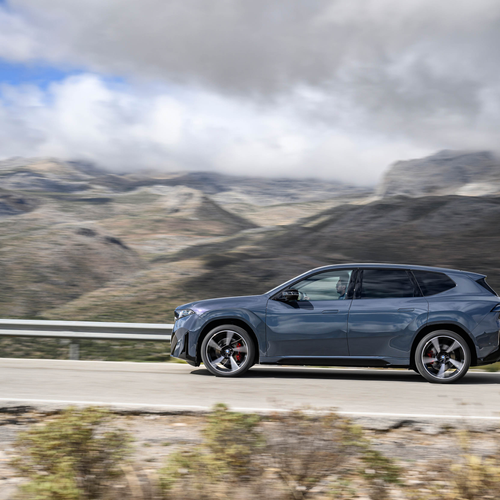 2026 BMW iX3 50 xDrive NA5 Polarized Gray Side View