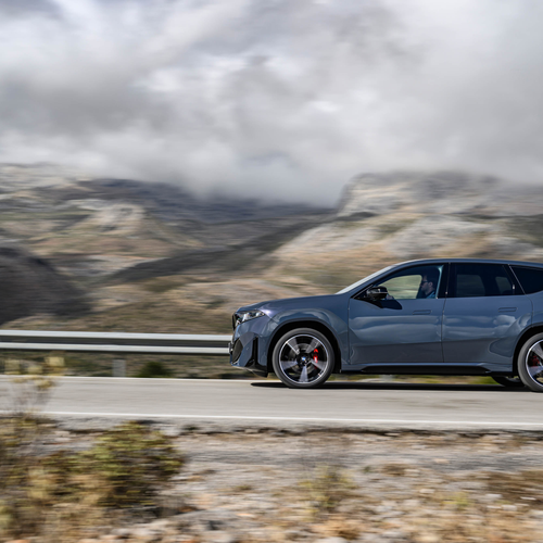 2026 BMW iX3 50 xDrive NA5 Polarized Gray Side View