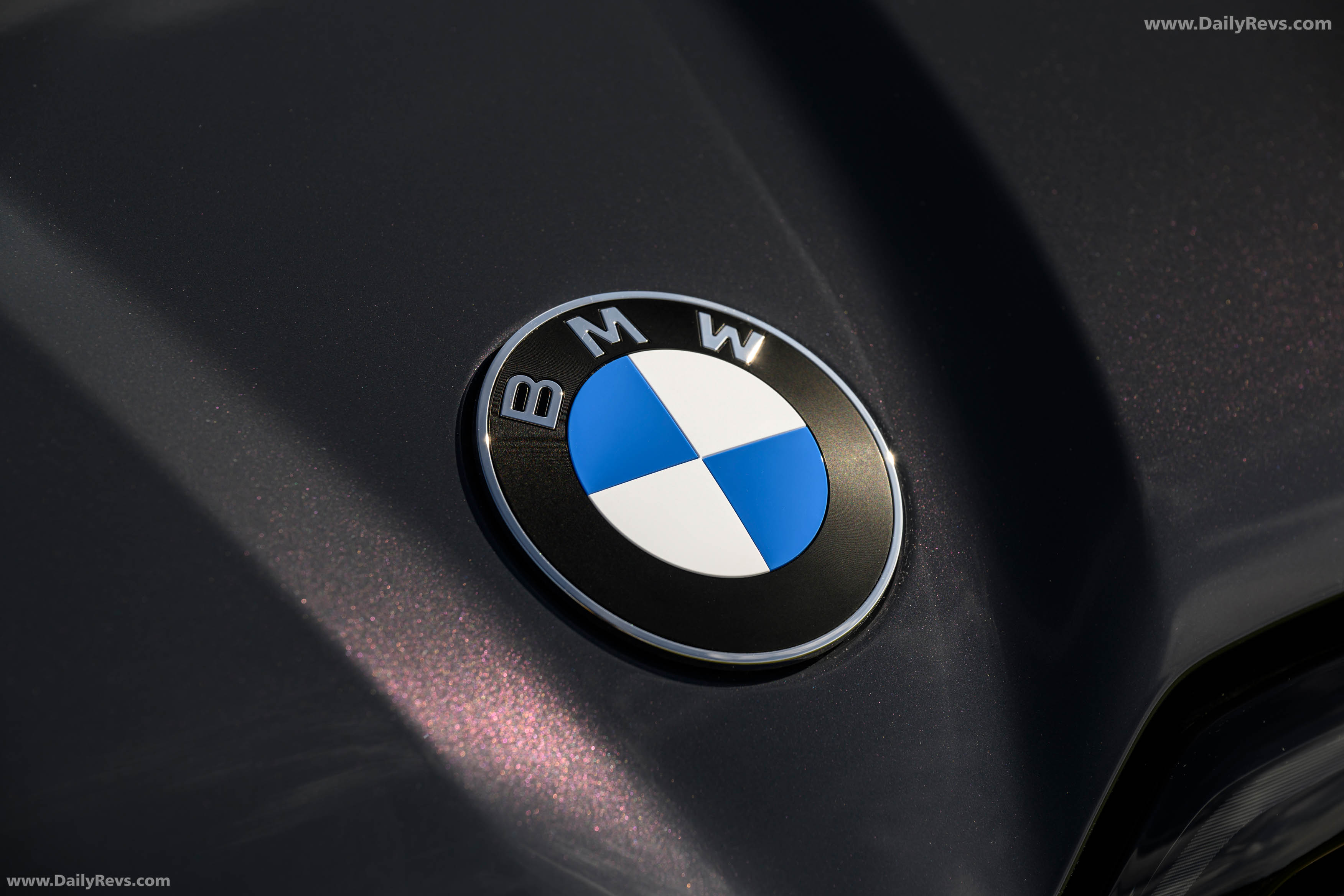 2026 BMW iX3 50 xDrive NA5 Polarized Gray Exterior