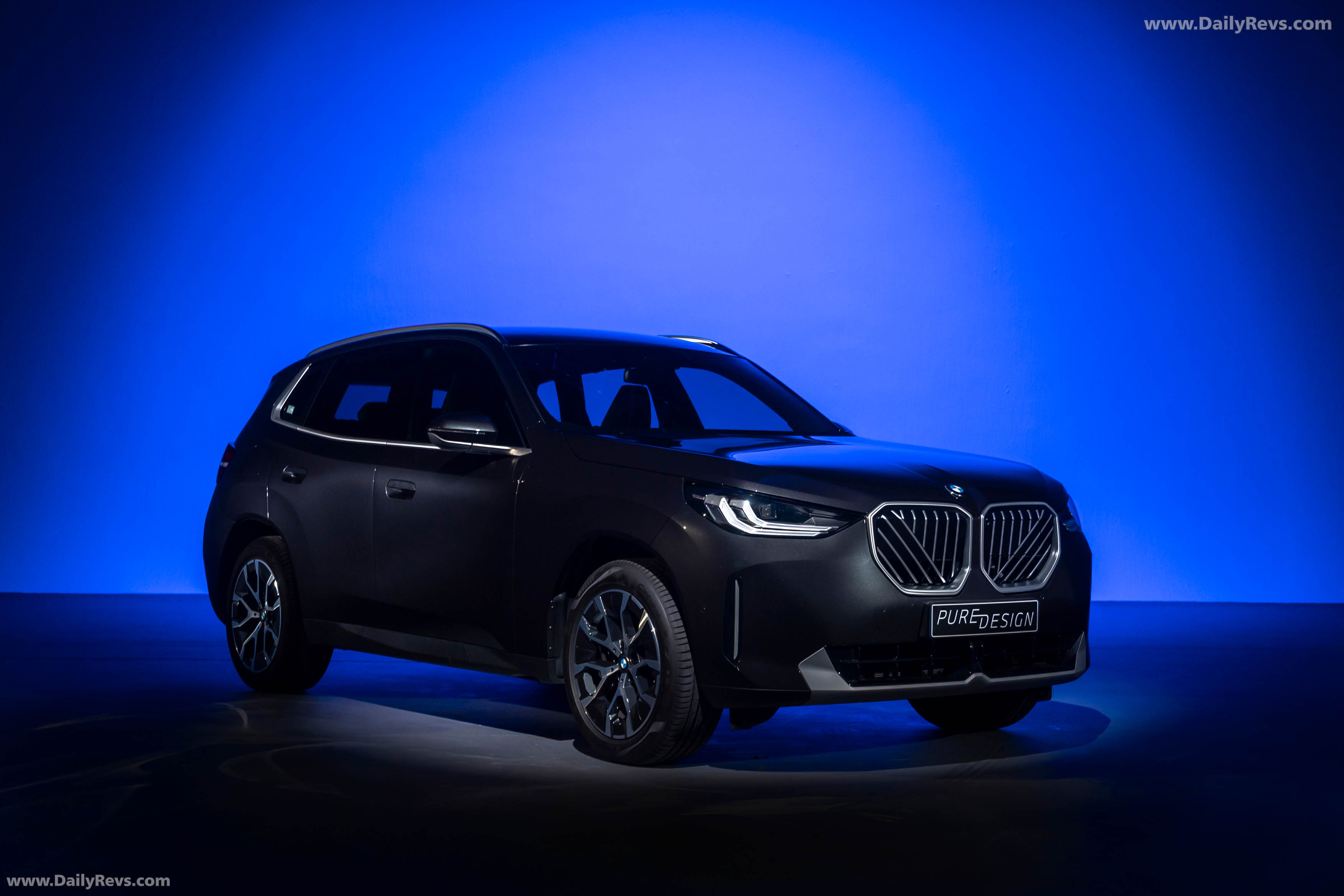 2025 BMW X3 20d Pure Design G45 Front View